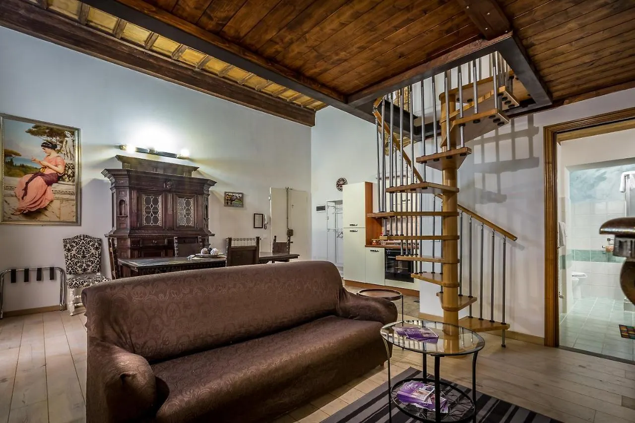 Tuscany Love Delle Tele-Firenze Hotel 0*, Florence Italy