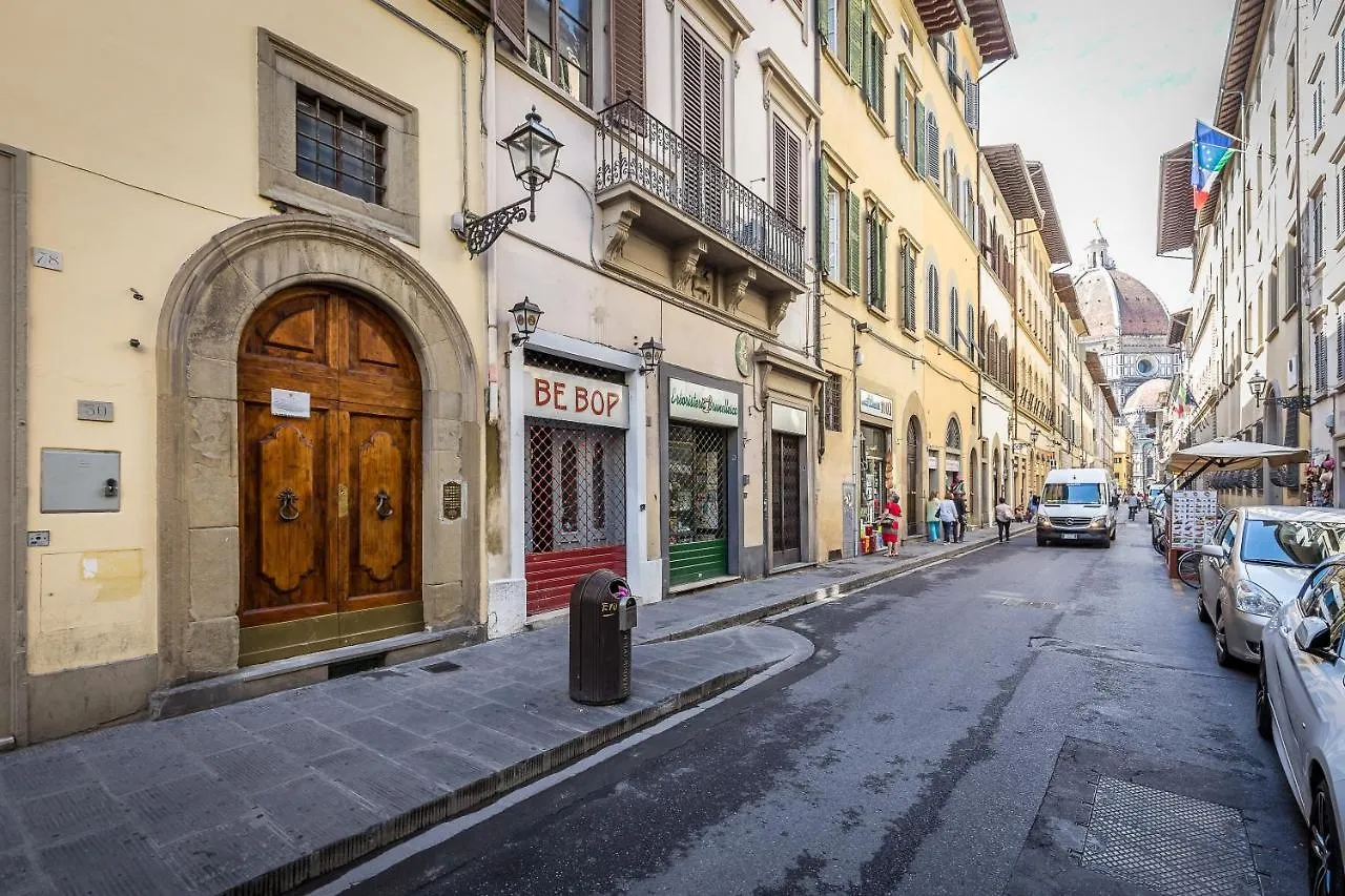 Love hotel Tuscany Love Delle Tele-Firenze Hotel